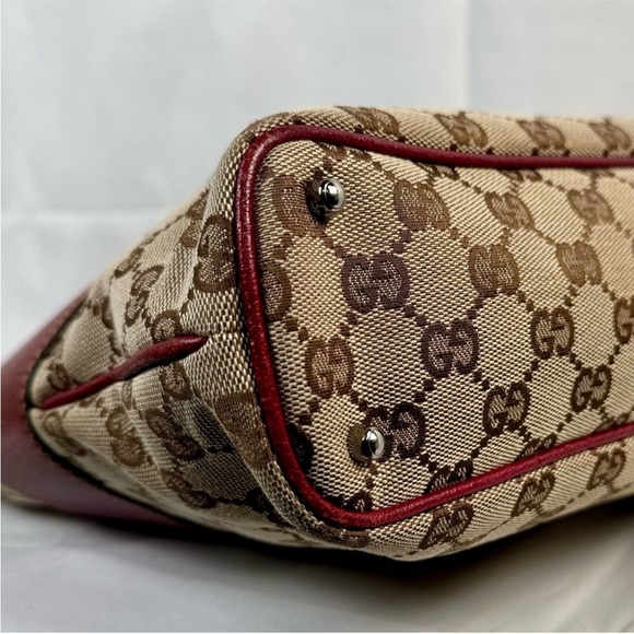 Gucci vintage Red and Brown Monogram Tote Bag - Picture 4 of 10
